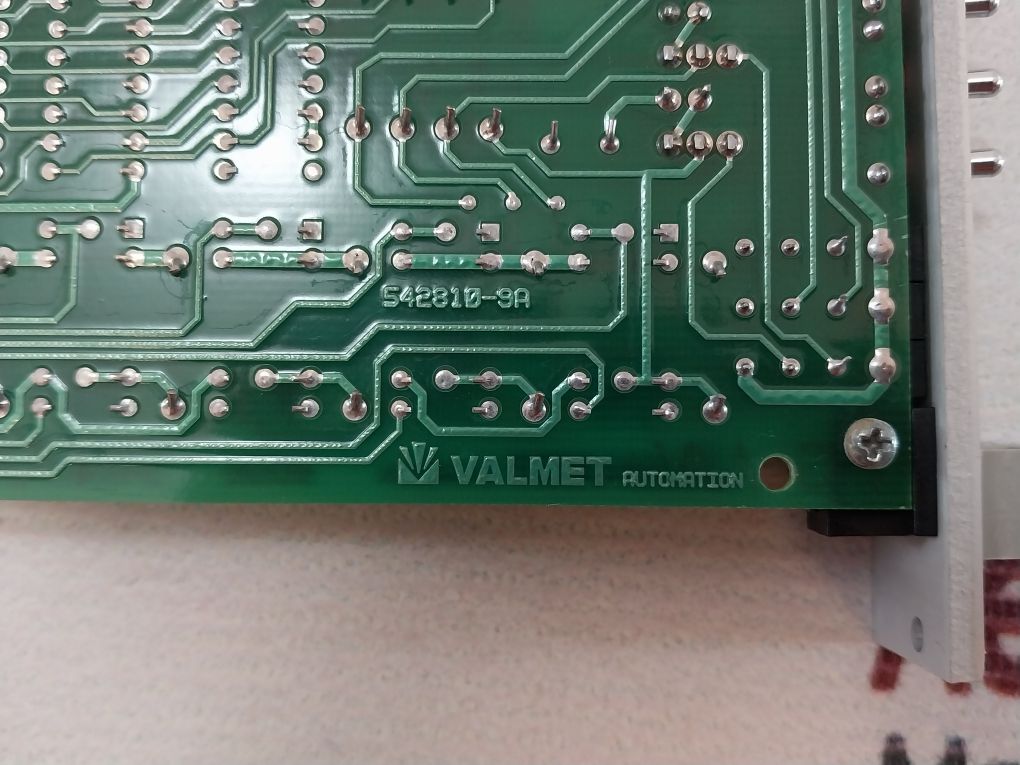 Valmet Automation M851231 8 Channel Output Module - Image 13