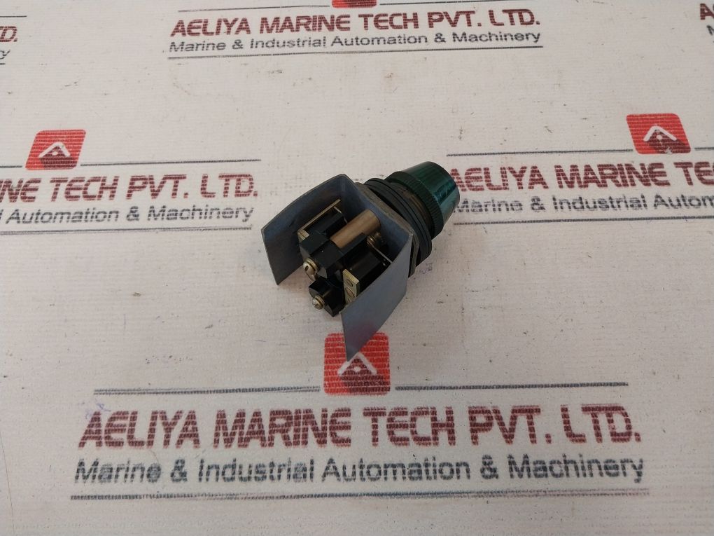 Allen-bradley 800t-q10r Oiltight Pilot Control Unit 120v - Image 6