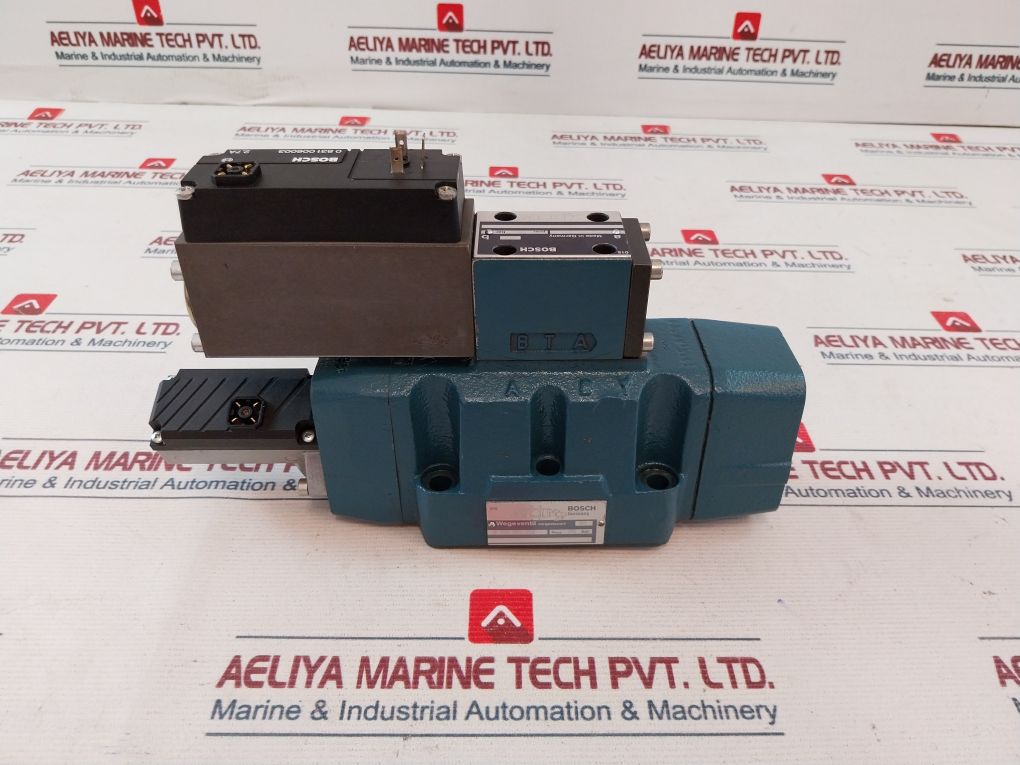 Bosch 0 811 404 033 Pilot-controlled Directional Valve 315 Bar - Image 14