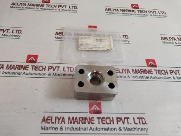 Cameron 2725422-01 Square Flange