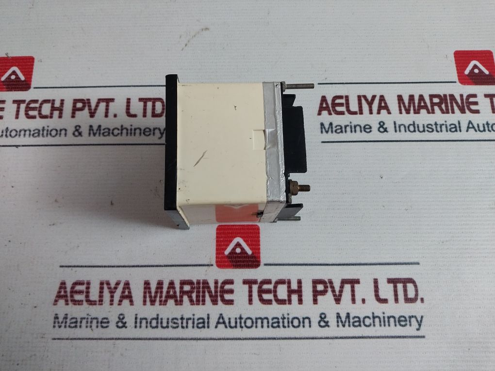 Carlo Gavazzi Hcm 72 Hour Meter - Image 5