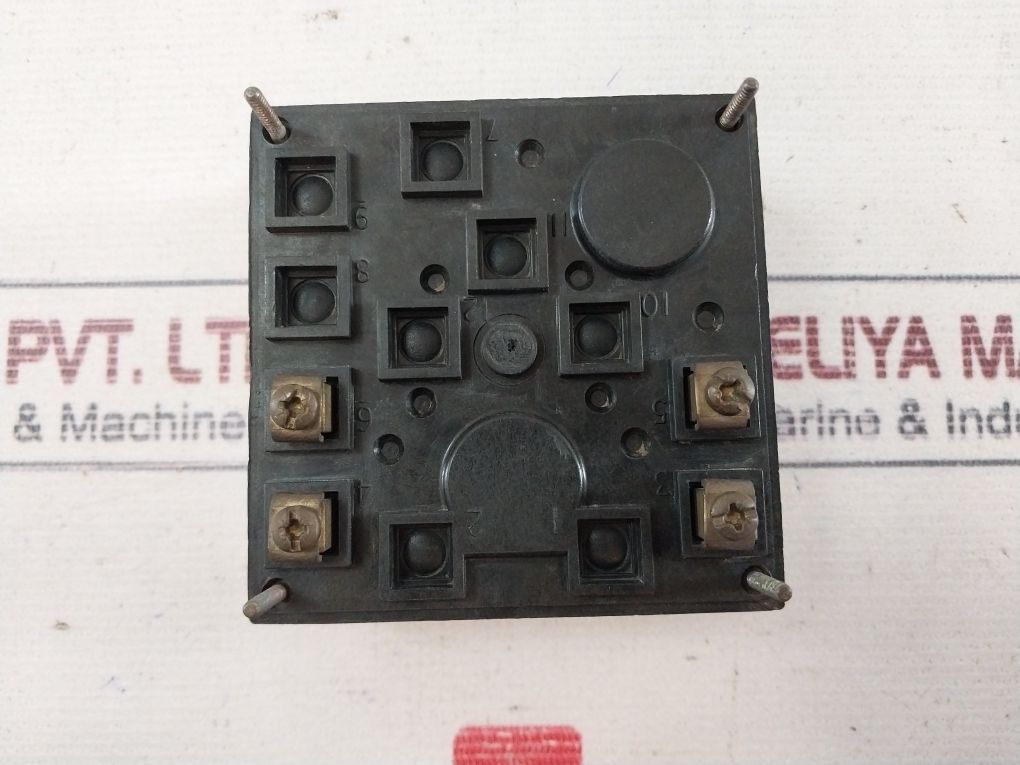 Crompton Instruments 244-41dg-pman-an-4t-br Frequency Meter - Image 10