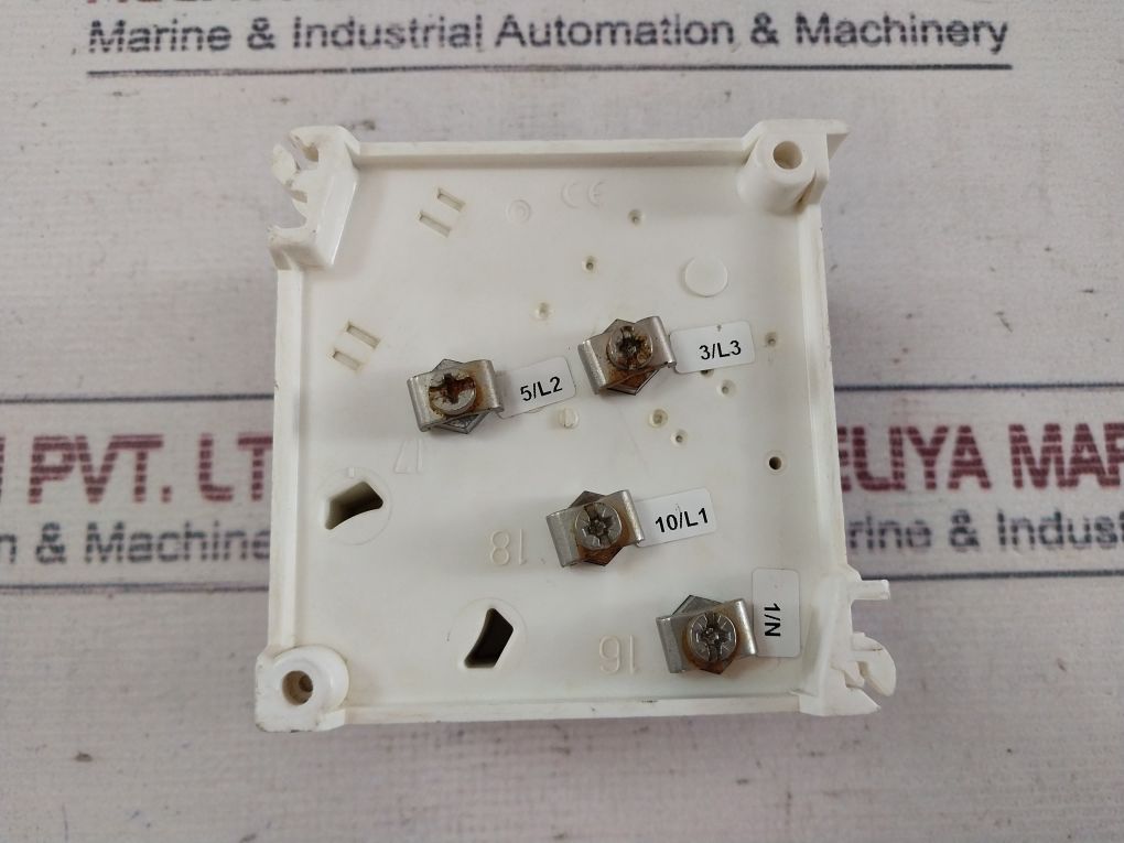 Crompton Instruments E244-02q-g-pz-uy-c7-sw3-mg Voltmeter - Image 9