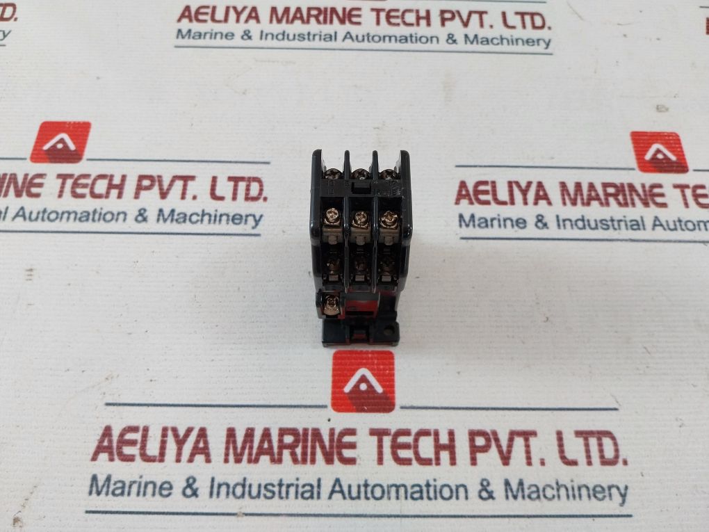 Fuji Electric Src50-2f/x (3a3b) Auxiliary Relay 100-110v 60hz