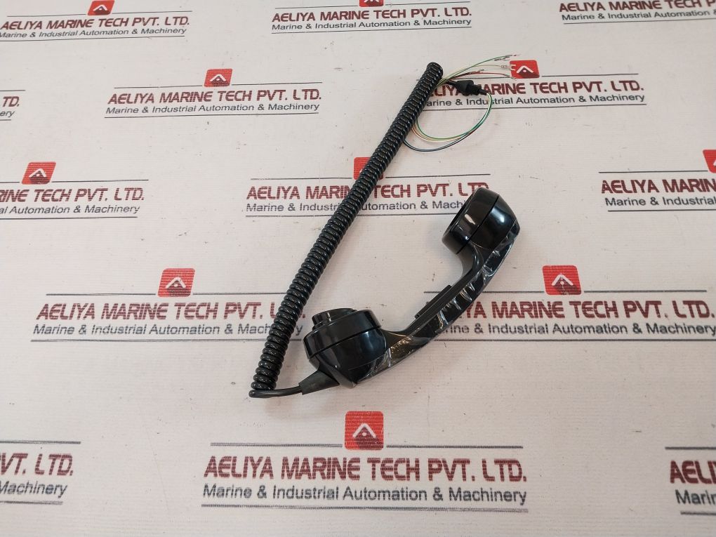 Gai-Tronics 12515-007 Pressbar Handset With (6-Foot) Hytrel Cord Kit - Image 4