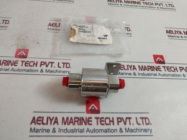 Gilmore 27017 Shuttle Valve