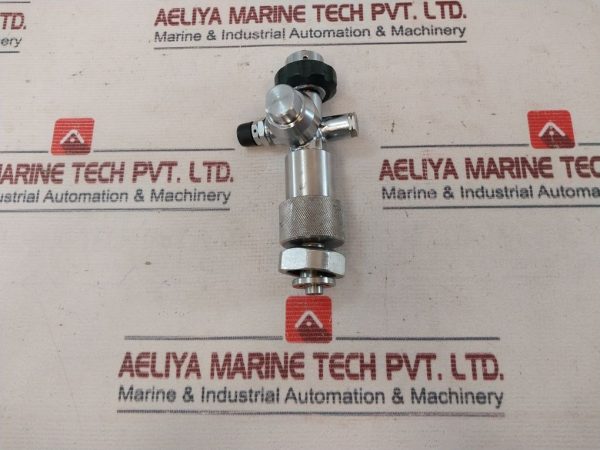 Kawasaki P0015 Valve