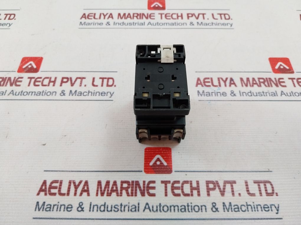 Klockner Moeller Dil R 31 Contactor 16a - Image 5