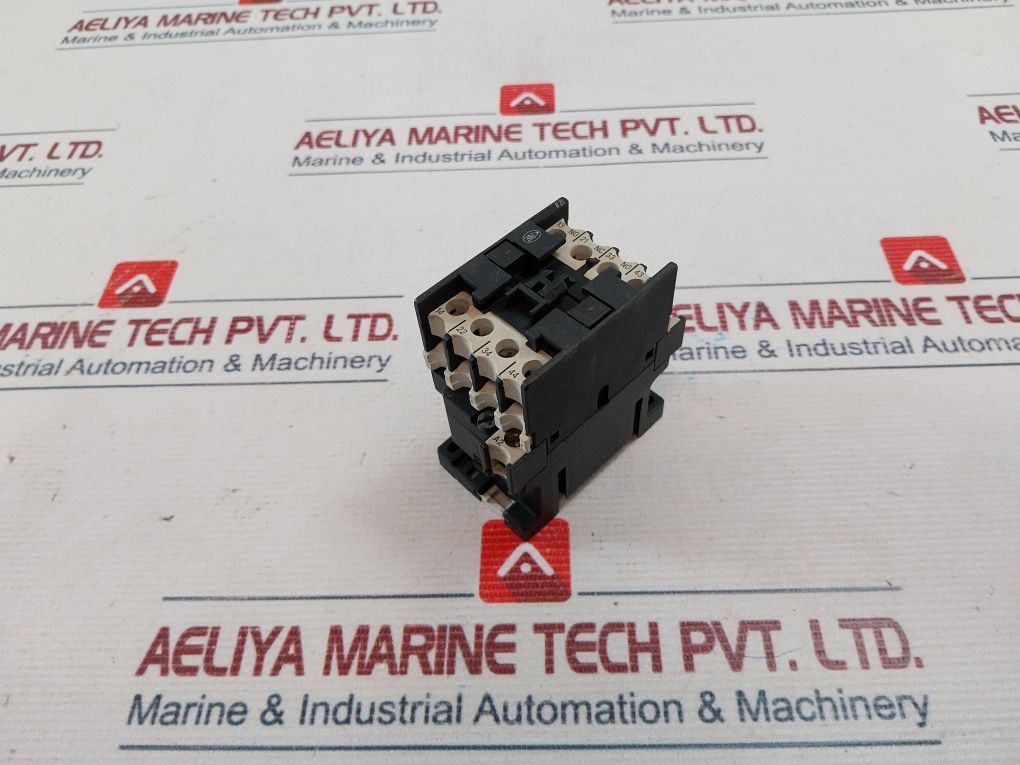 Klockner Moeller Dil R 31 Contactor 16a - Image 3