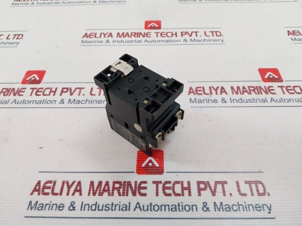 Klockner Moeller Dil R 31 Contactor 16a - Image 4
