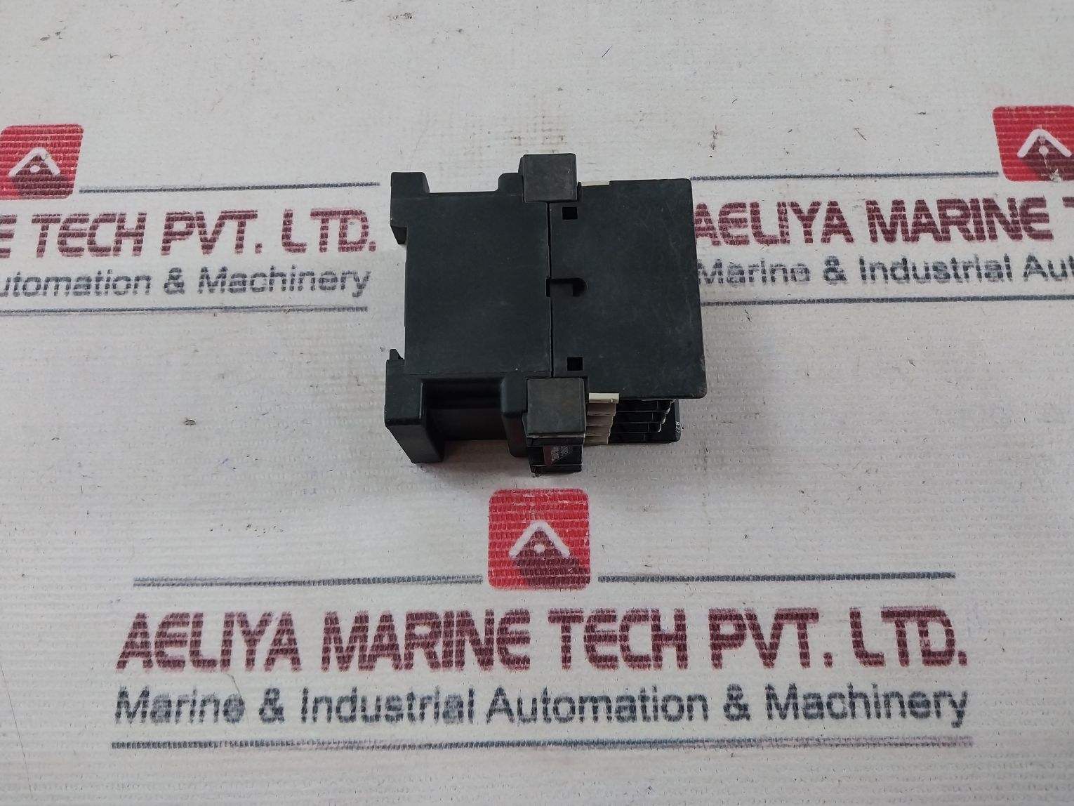 Klockner Moeller Dil R22 Contactor 16a - Image 6