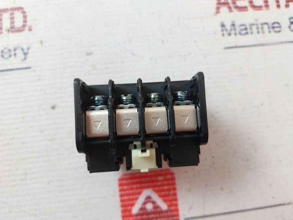 Mitsubishi Un-Ax4 Auxiliary Contact Block - Image 9