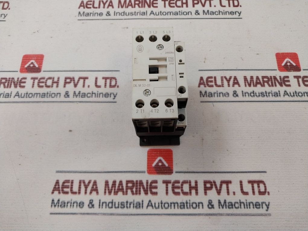 Moeller Dil M 32-01 3 Pole Contactor 600 Vac