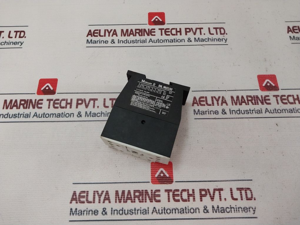 Moeller Dil M 32-10 3 Pole Contactor 600 Vac - Image 6