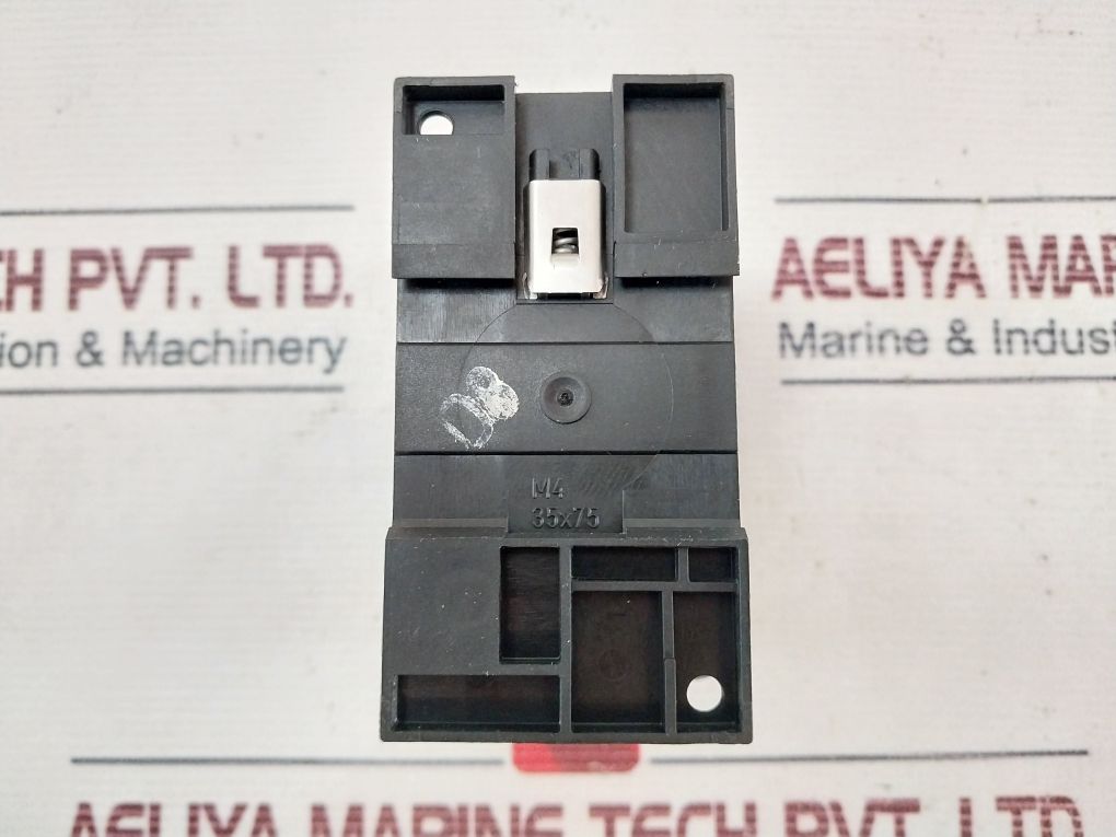 Moeller Dil M 32-10 3 Pole Contactor - Image 9