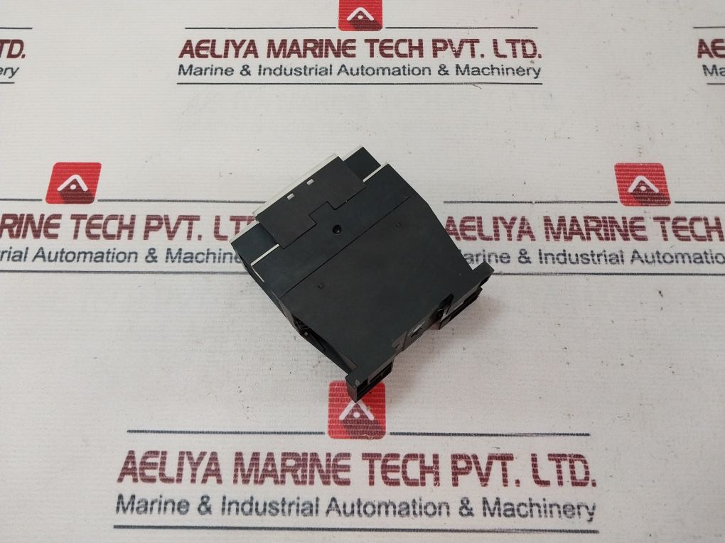 Moeller Dil M 32-10 3 Pole Contactor - Image 6