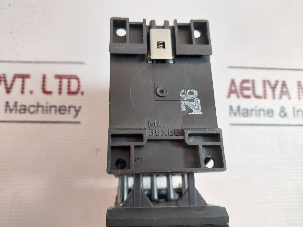 Moeller Dilm9-10 Contactor With Zb12-2,4 Overload Relay - Image 8