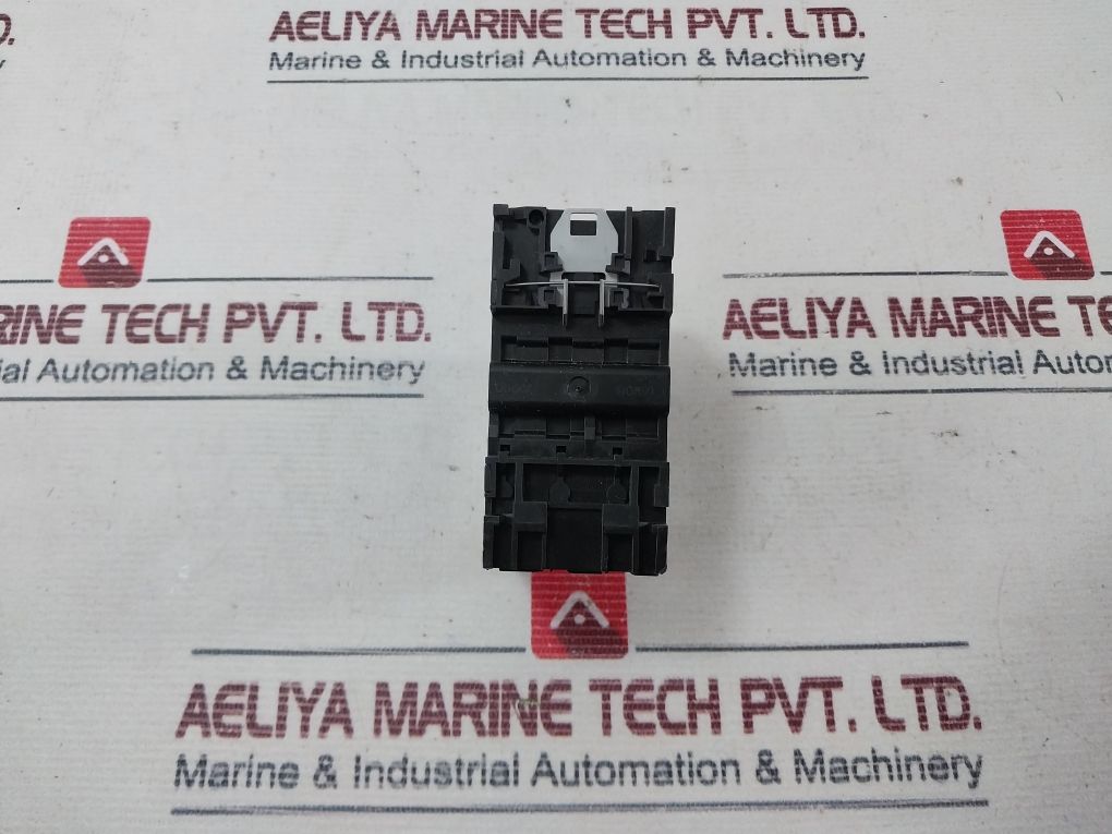 Moeller Pkzm0-4 Motor-protective Circuit-breaker 6000v - Image 6