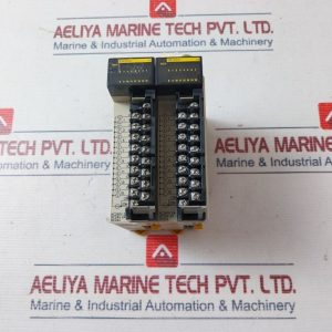 Omron Cqm1-oc222 Output Module