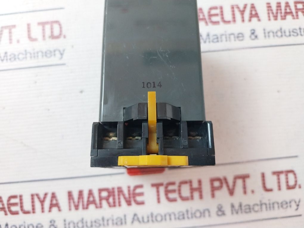 Omron Dts Solid State Timer 0-60 Sec - Image 8