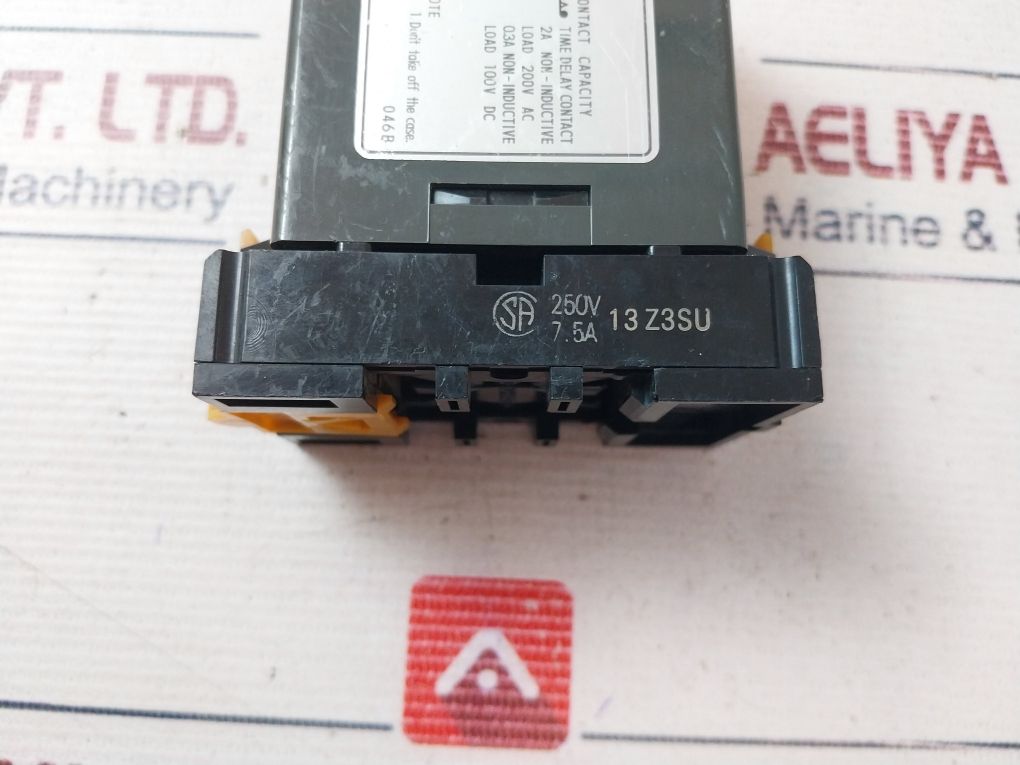 Omron Dts Solid State Timer 0-60 Sec - Image 9