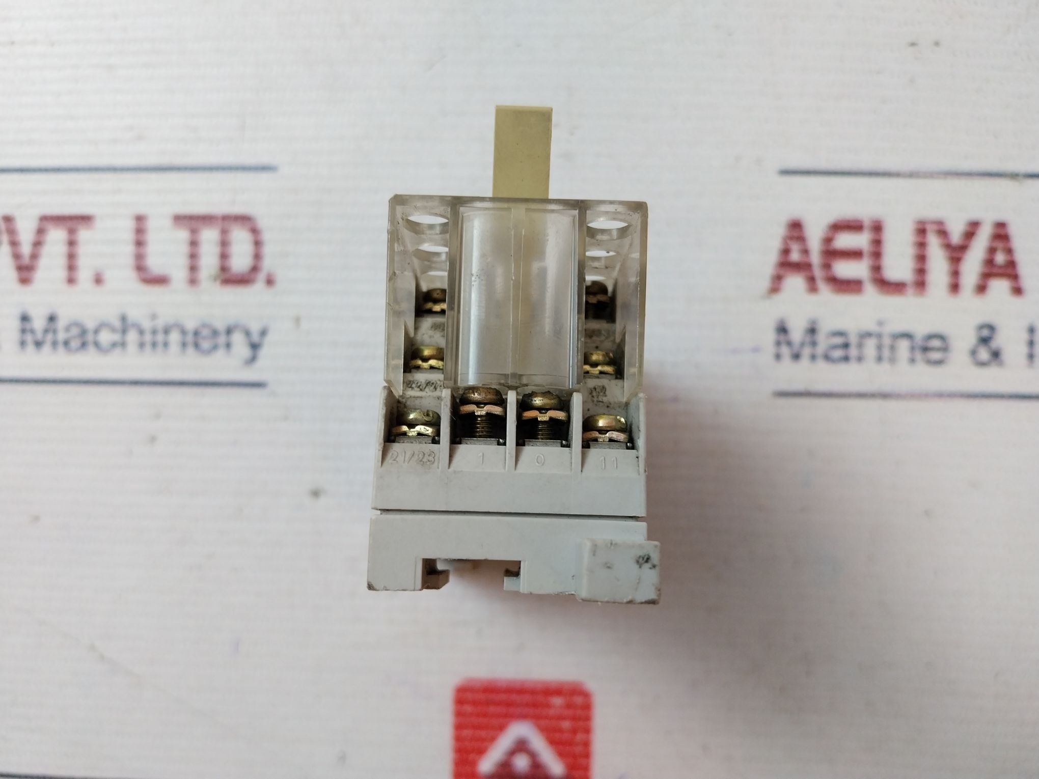 Omron P7sa-14f-Nd Relay Socket - Image 9