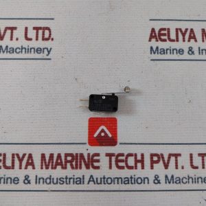 Omron V-156-1c25 Microswitch Roller Level Long