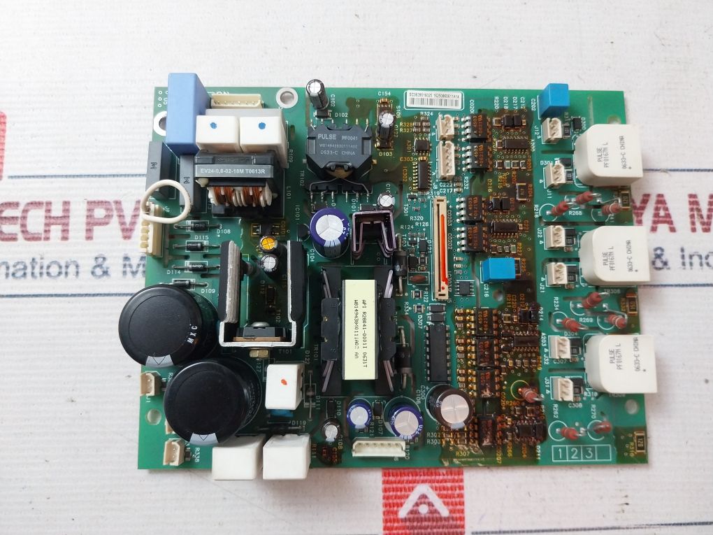 Schneider Electric W814943840111a02 Pcb Card - Image 6