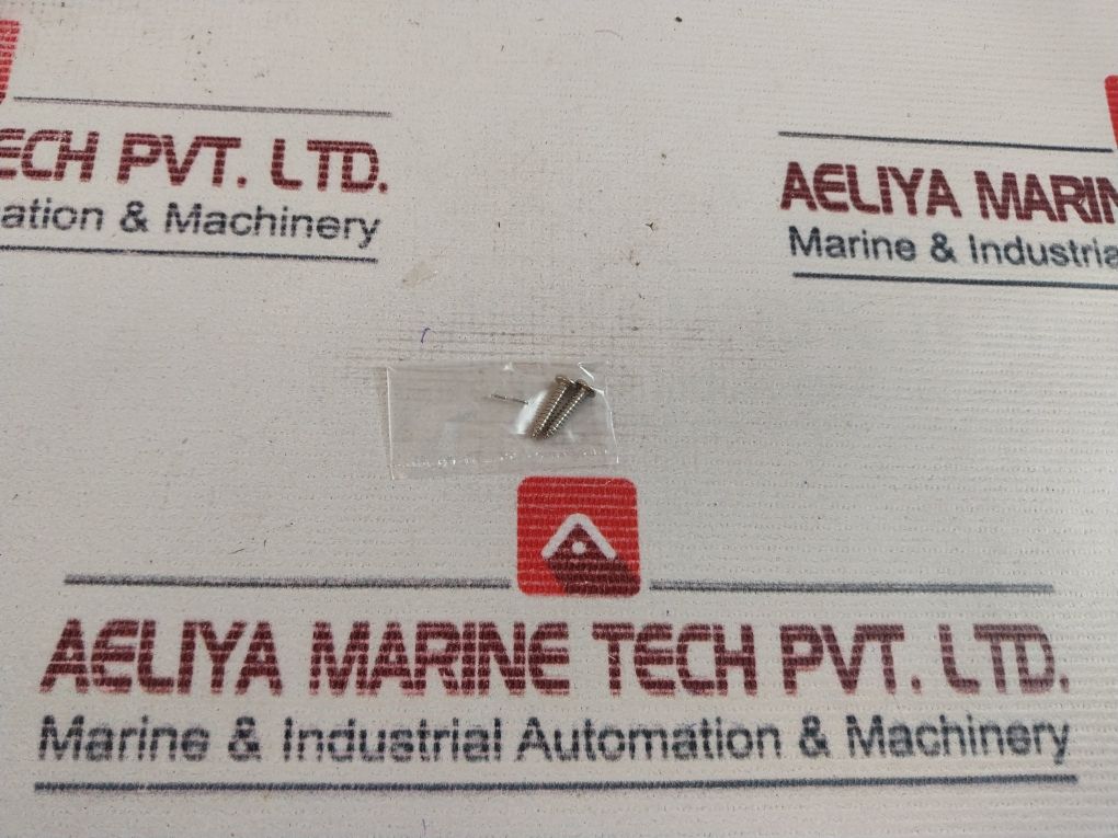 Techline 950-2050mhz 4 Way Active Splitter - Image 7