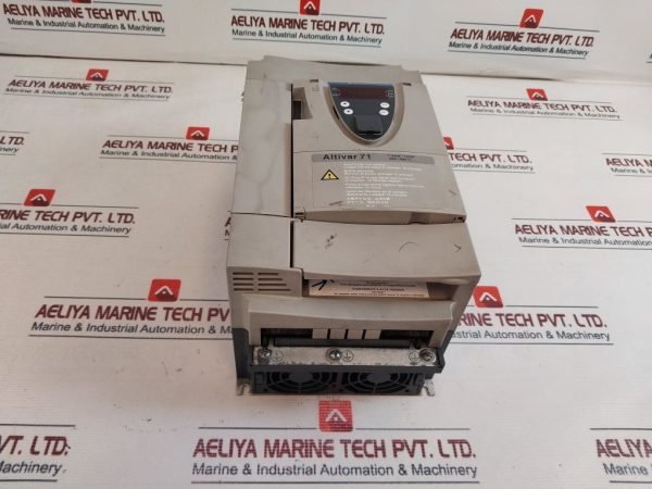 Telemecanique Schneider Electric Altivar 71 Atv71hu75n4z Variable Speed Drive