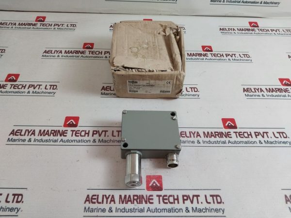 Trafag 8202.79.2210 Pressure Transmitter