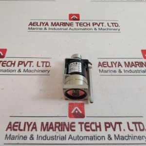 Versa Esm-3011-34-ars-e2sp-z-38-d024 3-way Pneumatic Directional Valve 24 Vdc