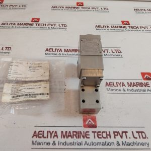 Versa Oceaneering W W Grainger Hsg-30201-xc-d024 Solenoid Valve