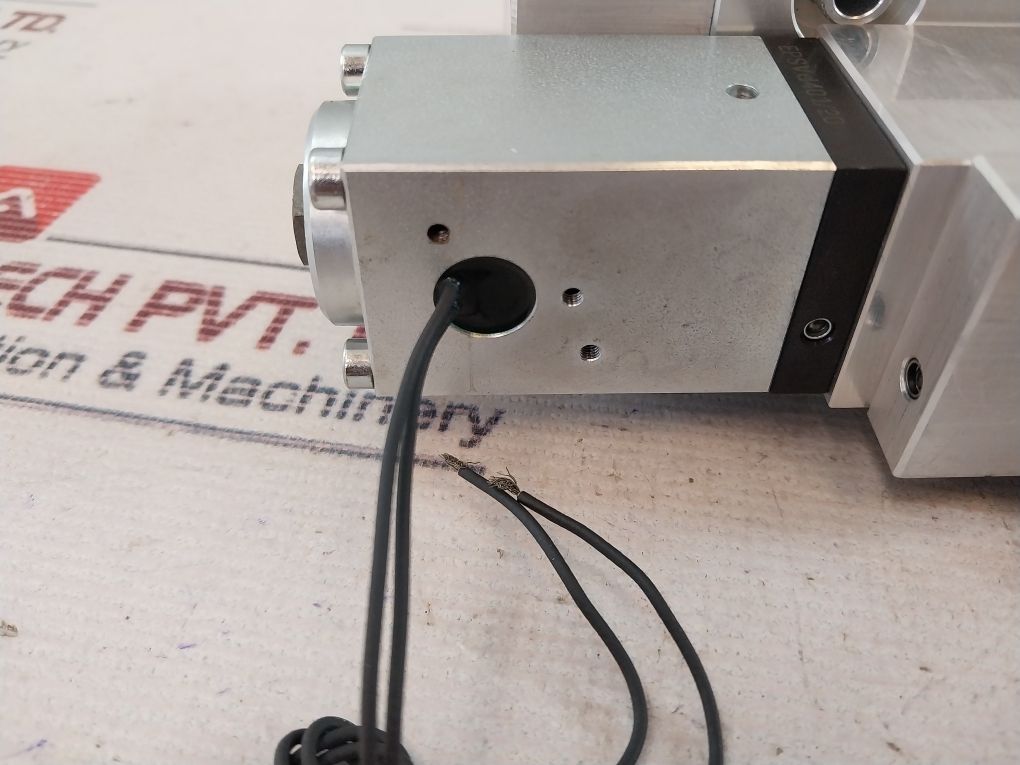 Wandfluh Avpwv4d102-80-ti-hb4,5m35/55-s1954 #1 Hydraulic Valve - Image 12