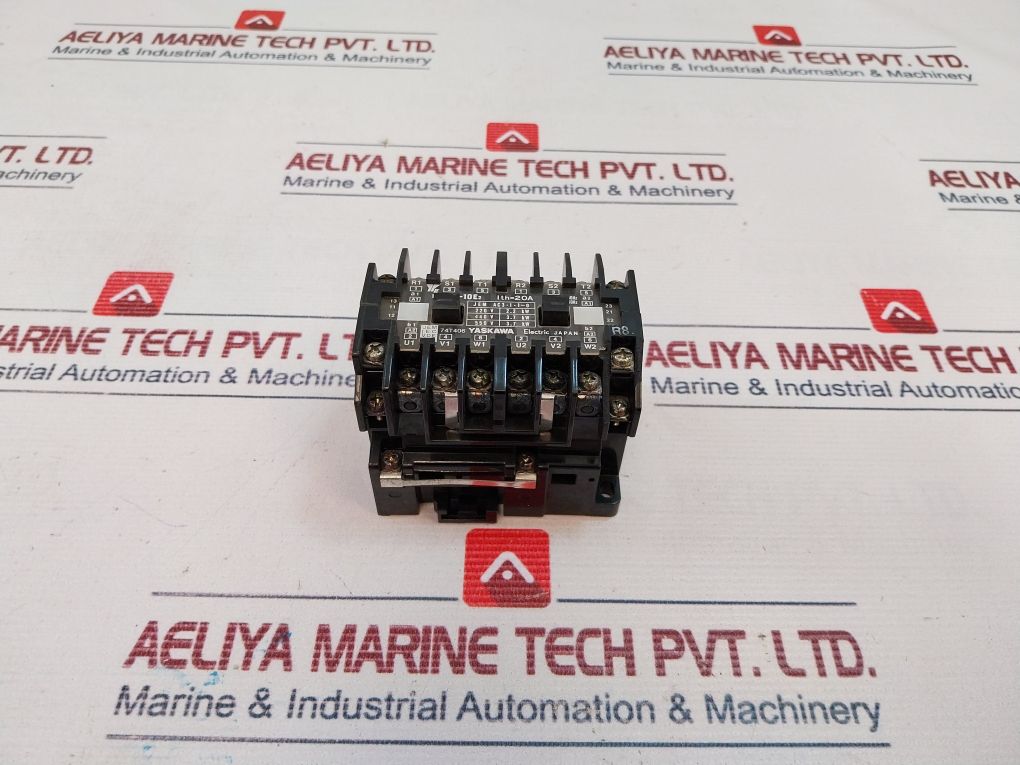 Yaskawa Hc-10e2 Contactor 74t406 - Image 3