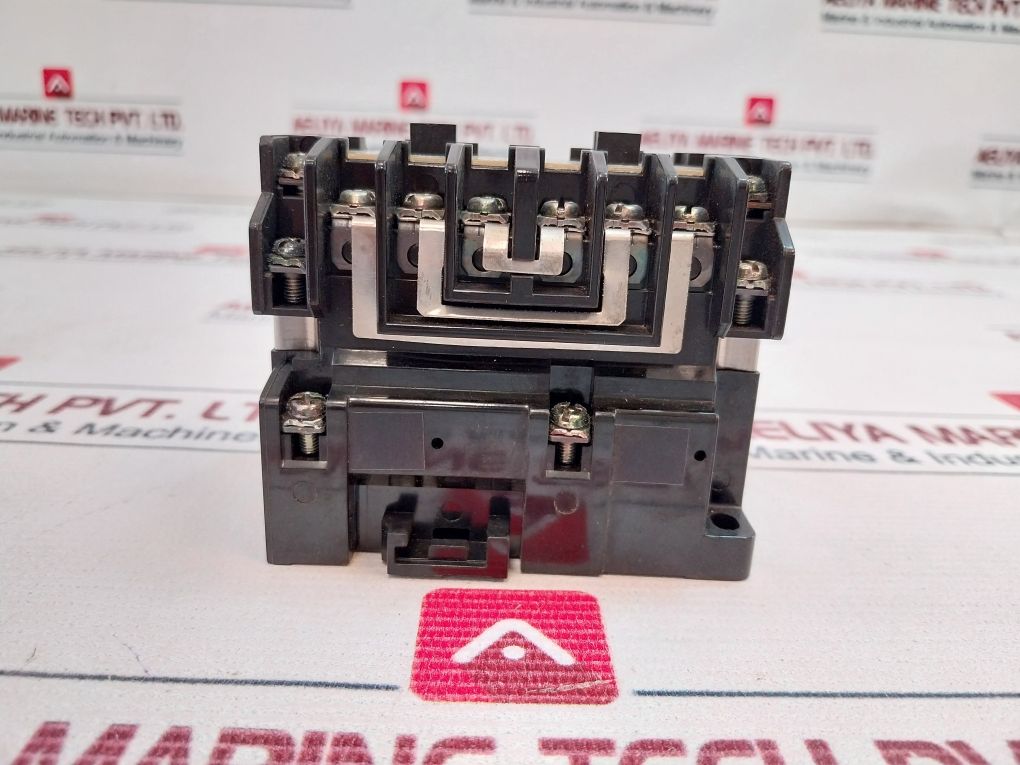 Yaskawa Hc-10e2 Contactor 74t406 - Image 9