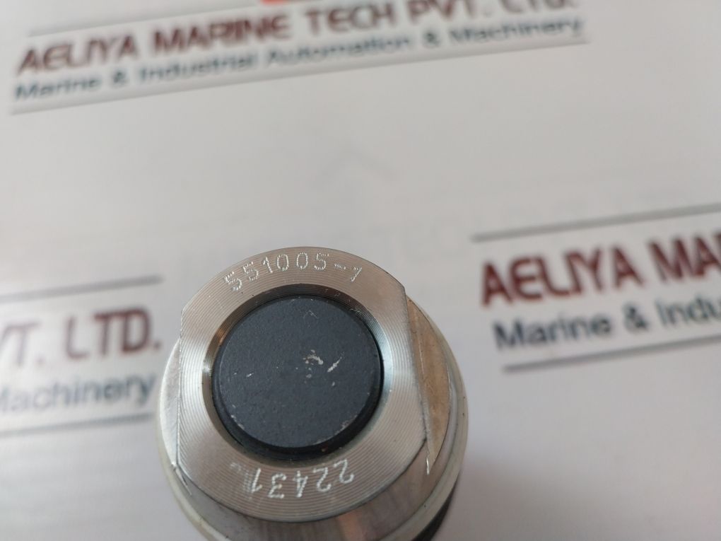 551005-1 1/2 Npt Hollow Plug Body - Image 10