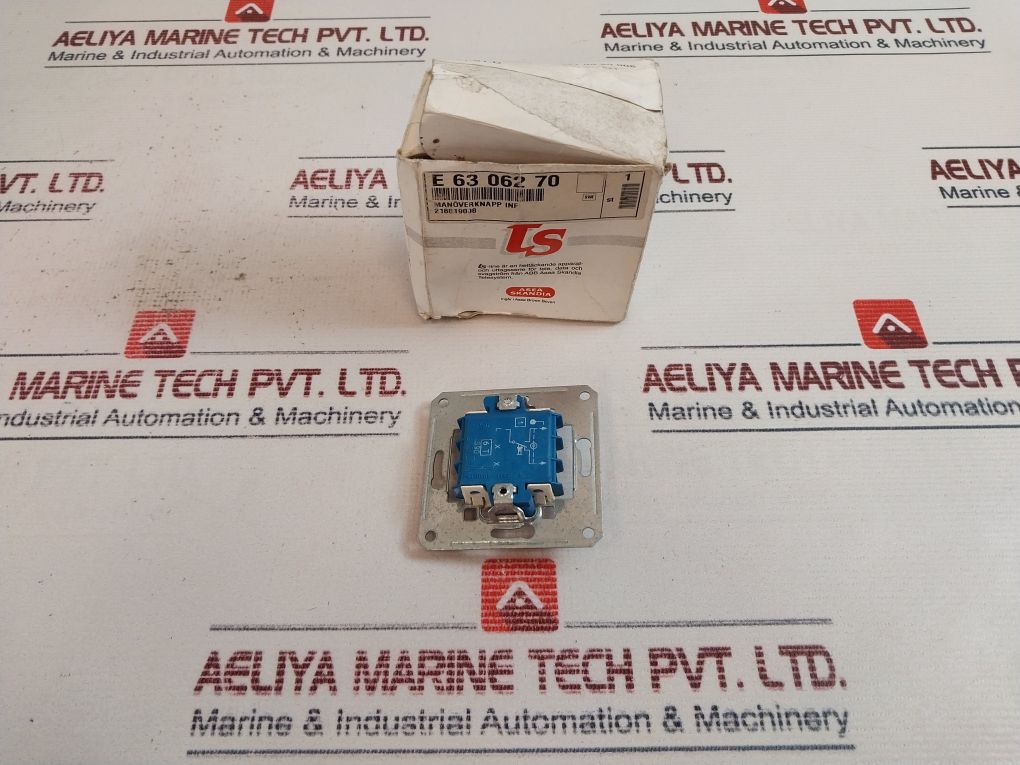 Asea Skandia E 63 062 70 Door Release Pushbutton Wtext
