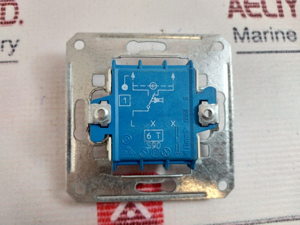 Asea Skandia E 63 062 70 Door Release Pushbutton W/text - Image 8