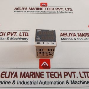 Azbil Sdc15 Temperature Controller