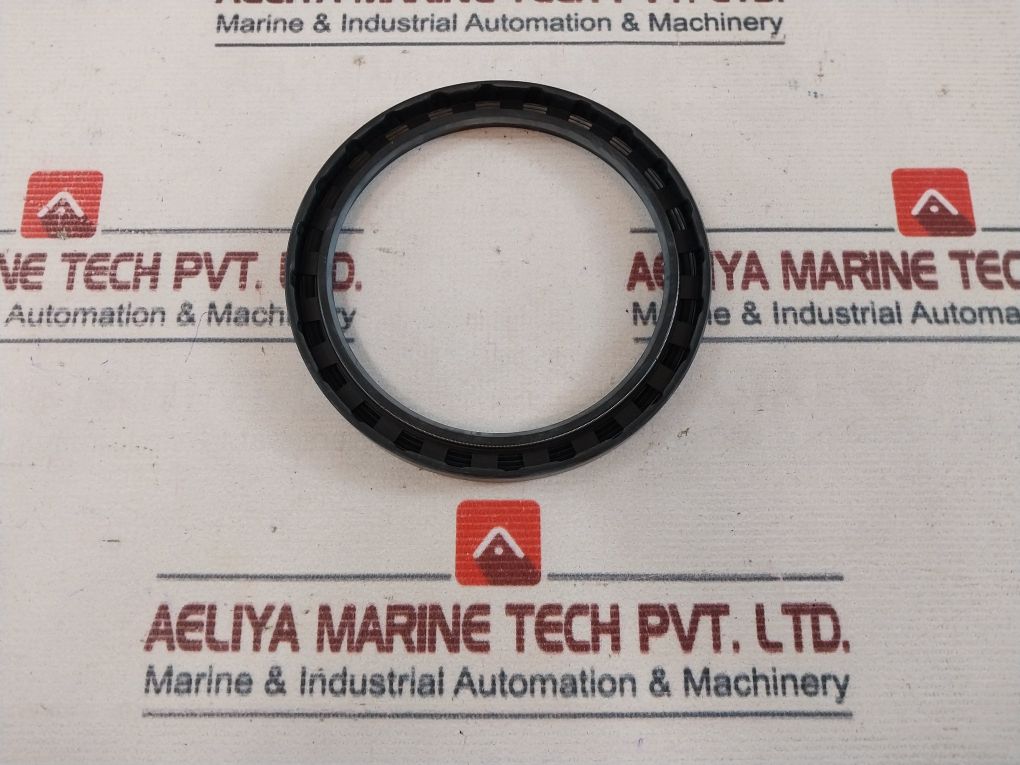 Huisman 2026215 Oil Radial Seal - Image 3