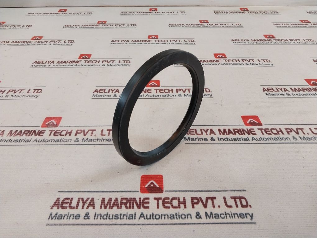 Huisman 2026215 Oil Radial Seal - Image 4