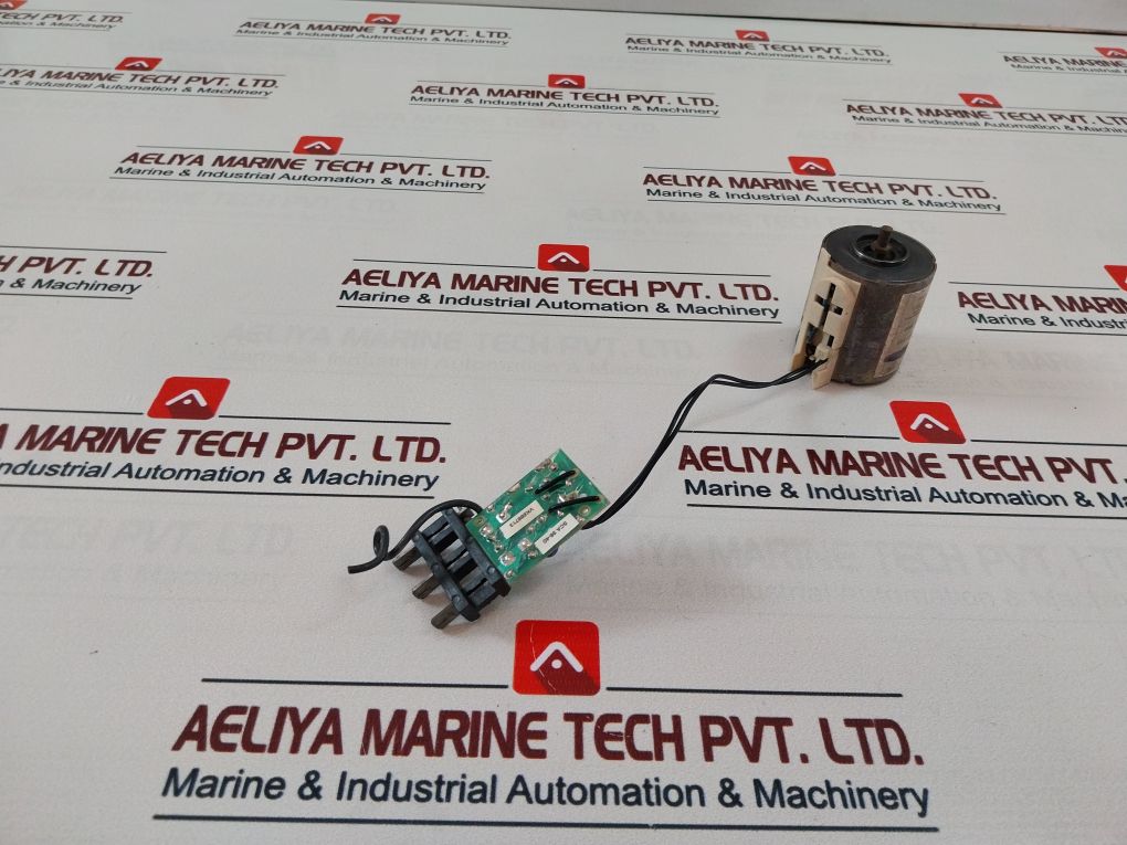 Merlin Gerin Schneider Electric 685 654 Mx-a Shunt Trip/ Spring Release - Image 5