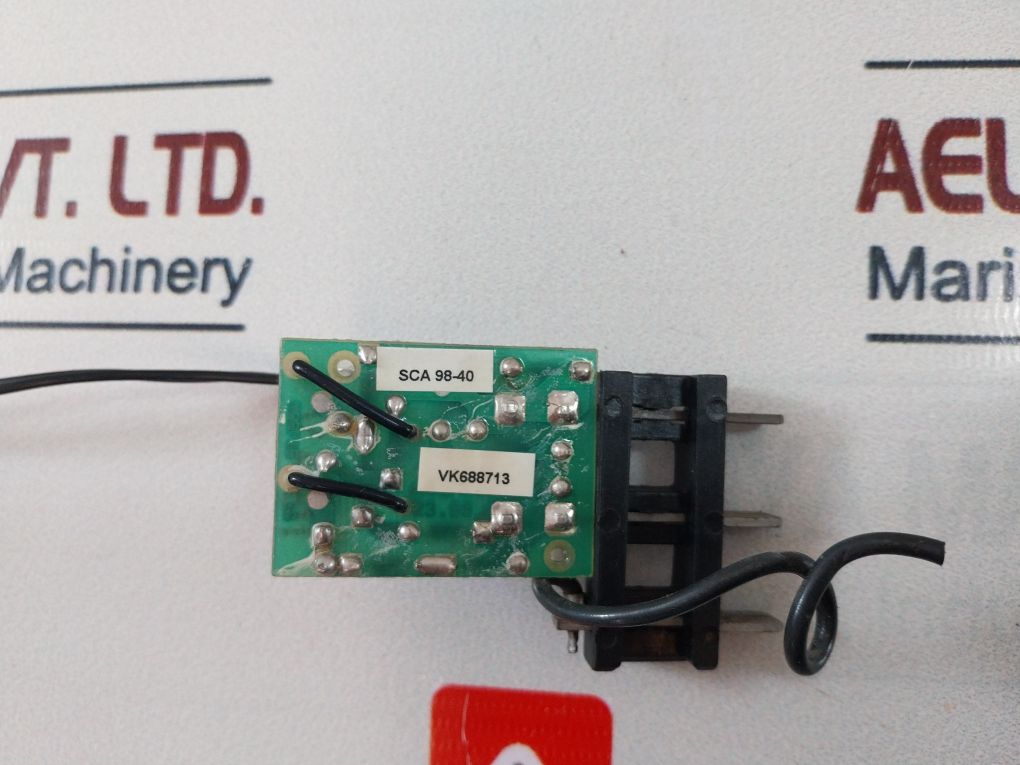 Merlin Gerin Schneider Electric 685 654 Mx-a Shunt Trip/ Spring Release - Image 11