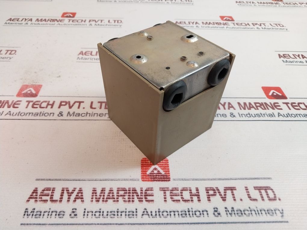 Omron Lyb-134 Burner Controller - Image 5