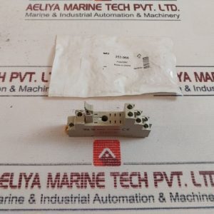 Omron P2rf-08-e Relay Socket