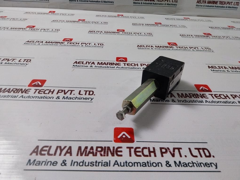 Parker 41088003 Directional Control Valve - Image 6