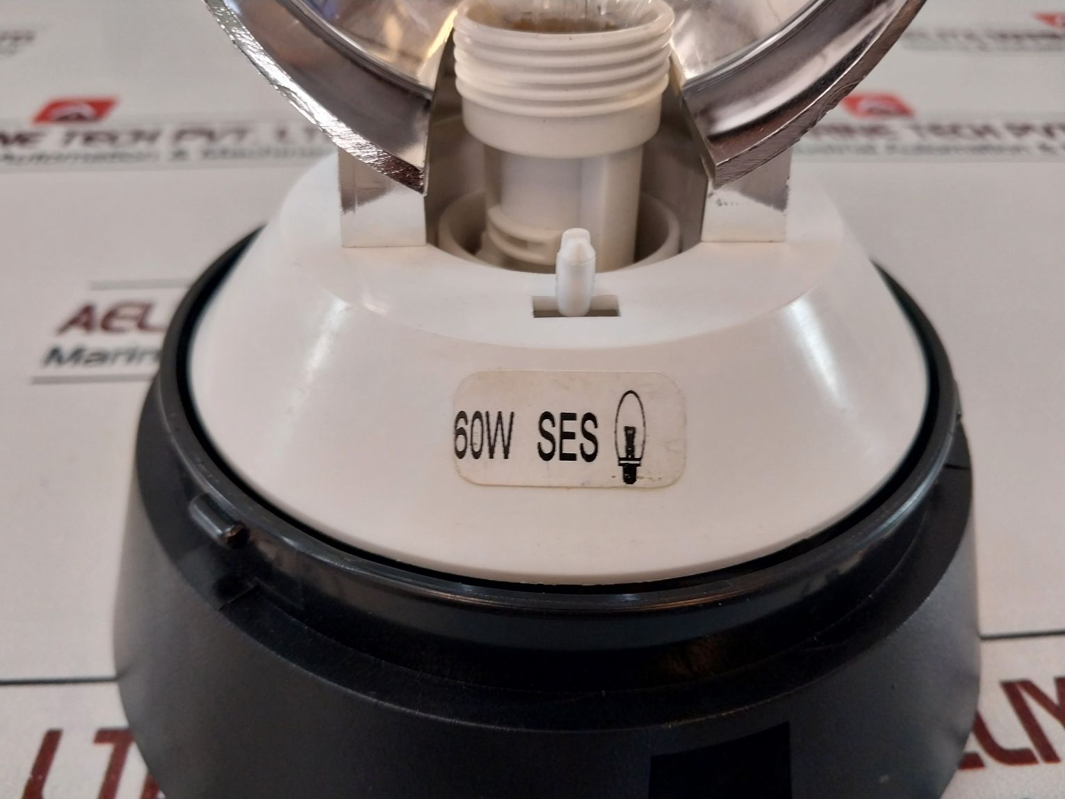 Rs 236-206 Incandescent Rotating Surface Mount - Image 9