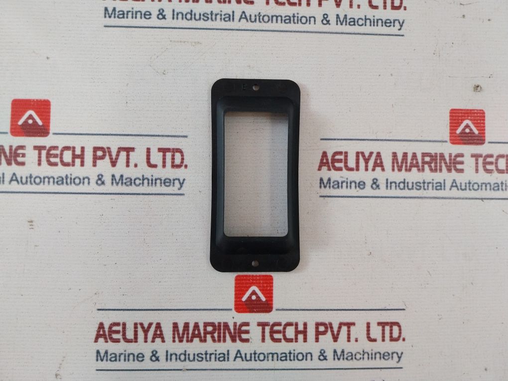 Sace Uxab 169064 R071 Compartment Door Flange - Image 6