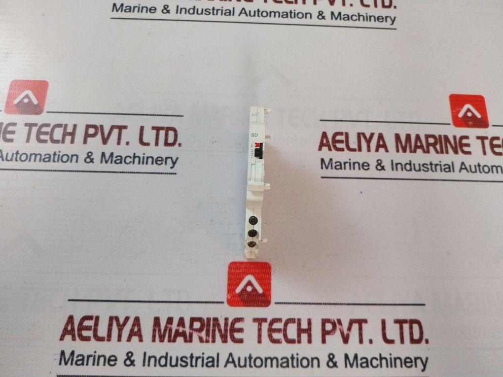 Schneider Electric A9n26927 Auxiliary Contact